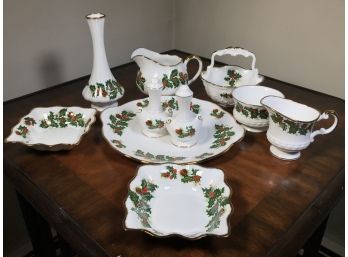 Lovely Vintage ROSINA / QUEENS - YULETIDE Christmas China - Ten Piece Serving / Hostess Set - Lot 2