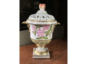 Stunning Completely Hand Painted Lidded Urn By CHELSEA HOUSE - Paid $795 - BEAUTIFUL DECORATOR PIECE !