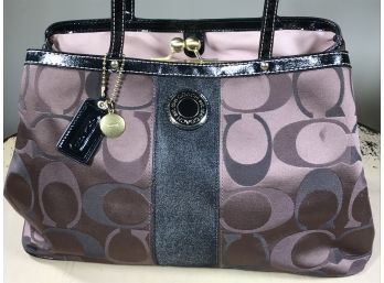 Very Nice COACH Handbag / Purse - Slate Gray With Black Patent Leather Trim - GREAT PIECE ! Nice Condition !