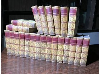 Group Of 23 MARK TWAIN Books - 1920s - Nice Vintage Look - Most Likley For Decoration - ALL FOR ONE BID