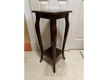 Small Curved Leg Side Table - Plant Stand