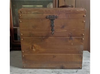 Vintage Pine Box With Slatted Top Lid