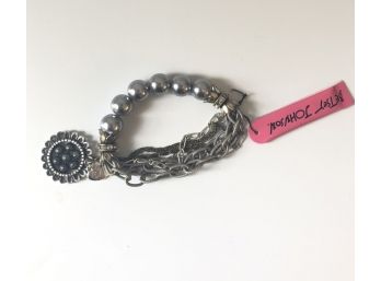 Betsey Johnson Bracelet - Retail $48 - NWT