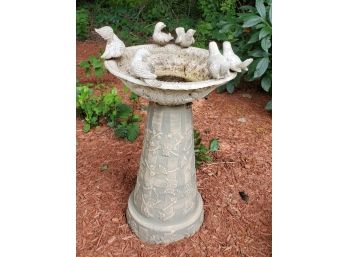 Garden Birdbath Pedestal & Pool With Six Birds