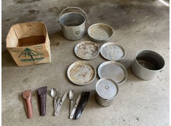 Vintage Camp Cooking Set: Pots, Plates, Cutlery, Foldable