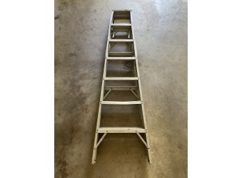 7 Foot Metal Household Ladder For Painting, Gutters, Construction, Etc