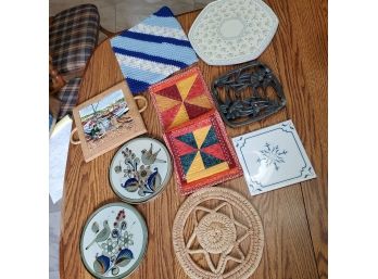 Lot Of Pretty And Useful 9 Kitchen Trivets