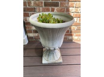 Composite Urn Planter W Begonia