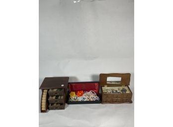 3 JEWELRY BOXES WITH COSTUME JEWELRY