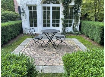 Gorgeous Wrought Iron Basketweave Black Bistro Set