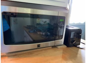 Lot Of Kenmore Microwave & Cusinart Toaster