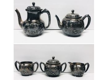 Wm Rogers Coffee/Teapot Set