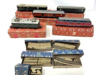 Vintage Marklin H0 Scale Model Railway Collection - Freight & Passenger Cars & Tracks, In Original Boxes