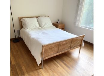 Full Sized Bed With Wicker Headboard And Footboard