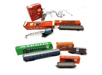 Vintage Marklin H0 Scale Model Railway Collection - 3 Cars - Electrified Main Signal In Original Boxes