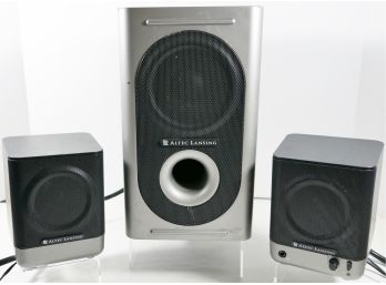 Altec Lansing 221 Amplified 20 Watt Speaker System (use With Computers/games/phones Etc)