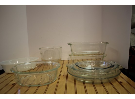 Nine Pc Glass Bakeware Lot, Pyrex, Glasbake