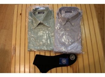 New Lot Of Two Men's The Shirt Store Dress Shirts 16/32  &  Pr Dress Socks