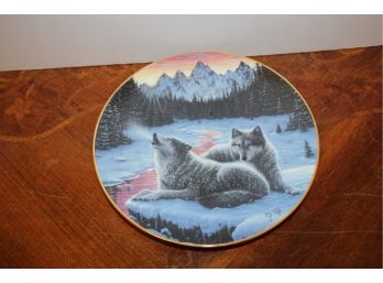 Hamilton Collection Wolf Winter's Dawn The Call Of The North Collectible Plate