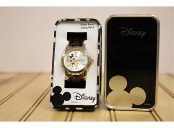 New DISNEY Micky Mouse Quartz Analog Watch