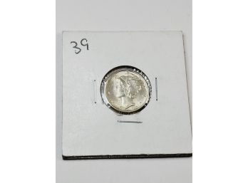 1939 Silver Mercury Dime In  2x2