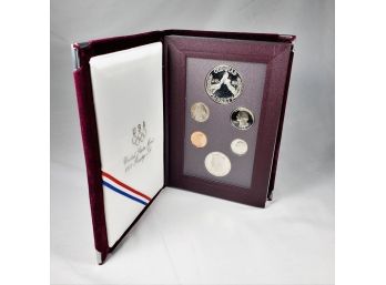 1988 Prestige Mint Set With Silver $1 Olympic Coin