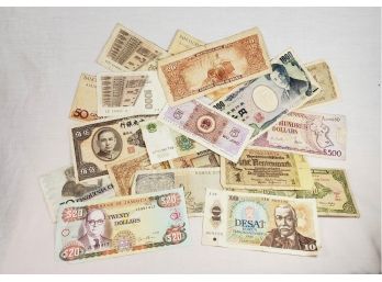 20 Assorted Foreign Paper Money