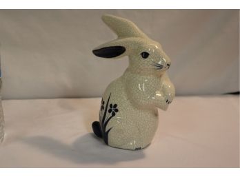 Dedham Pottery Bunny 7'