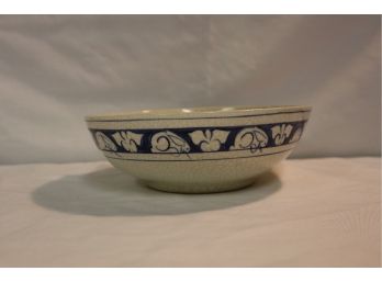 Dedham Pottery Bunny Mixing Bowl 9'