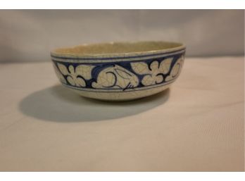 Dedham Pottery Bunny Bowl 5.75'