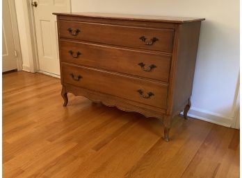 Vintage Northern Furniture Company Chest Of Drawers With Mirror