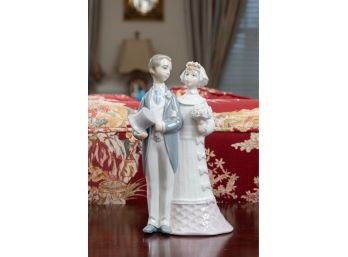 Lladro Porcelain Bride & Groom Figurine