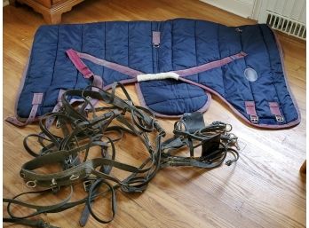 Pre Owned Equestrian Dover Saddlery 56/58 Quilted Horse Blanket & Leather Driving Harness