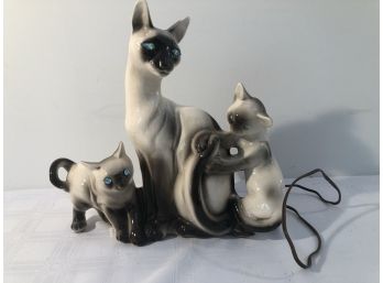 California Pottery 3 Cat TV Lamp