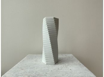 Rosenthal Studio Line White Matt Vase Wirkkala Pisa Hexagon Op-art Tower