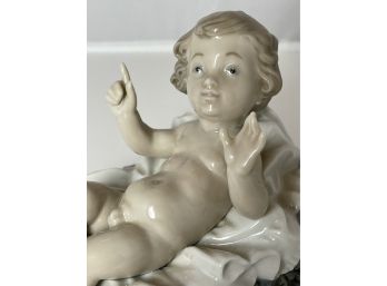 Lladro Baby Jesus  1388  Nino Nacimento Mint Condition With Box