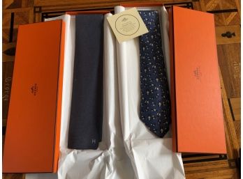 2 Hermes Ties - Knit  And Pandas- Set 9