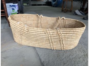 Organic Palm Leaf Moses Basket - Pour Les Enfants