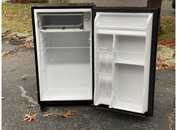 Frigidaire Compact Refrigerator