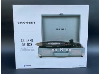 New/Unused Crosley Cruiser Deluxe Turntable