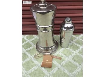 Chrome Cocktail Shaker- 4 Pieces.