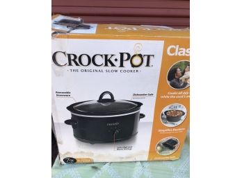 Classic Crockpot ( Appears New, Still In The Box).