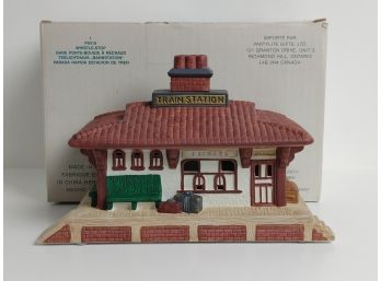 Partylite Whistle Stop Train Station Tealight Holder