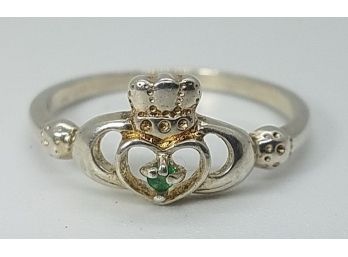 Size 9 Vintage Sterling Silver Irish Claddagh Ring With A Small Green Stone