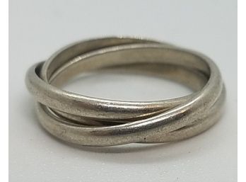 Size 7 Unique Vintage Sterling Silver Ring With 3 Intertwined Rings