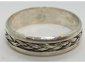 Size 9 Vintage Sterling Silver Rope Pattern Ring