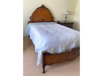 ANTIQUE EUROPEAN FULL SIZE BED