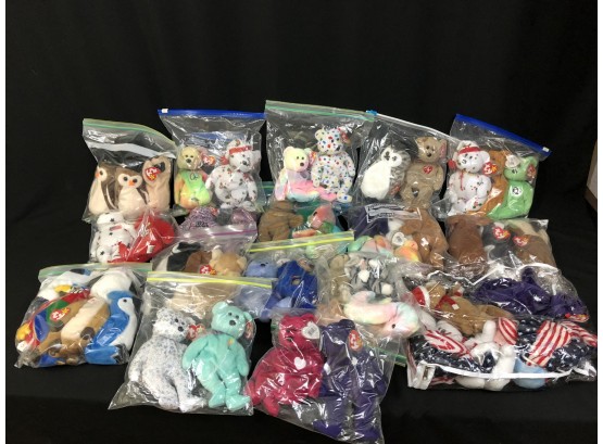 Huge Lot Of Beanie Babies! Highly Collectibles!