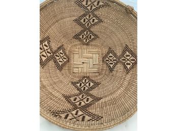 Beautiful Design Look At The Detail On This Hand Woven Basket From Zimbabwe