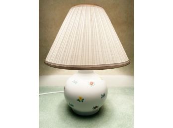 Small Bedside Ceramic Lamp With Small Flowers 16-inch H